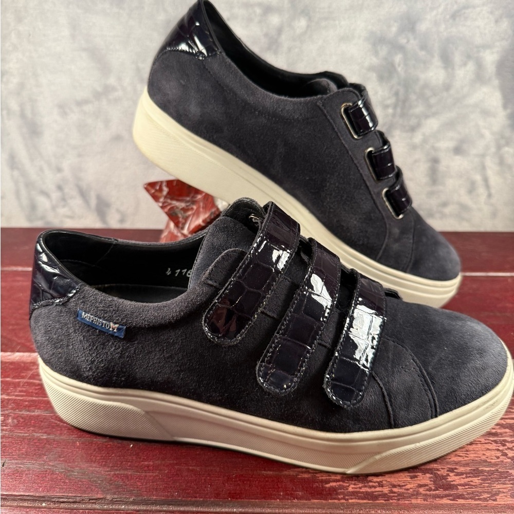 Mephisto Frederica Dark Navy Suede Lightweight Sneakers Size 8 - Picture 2 of 8